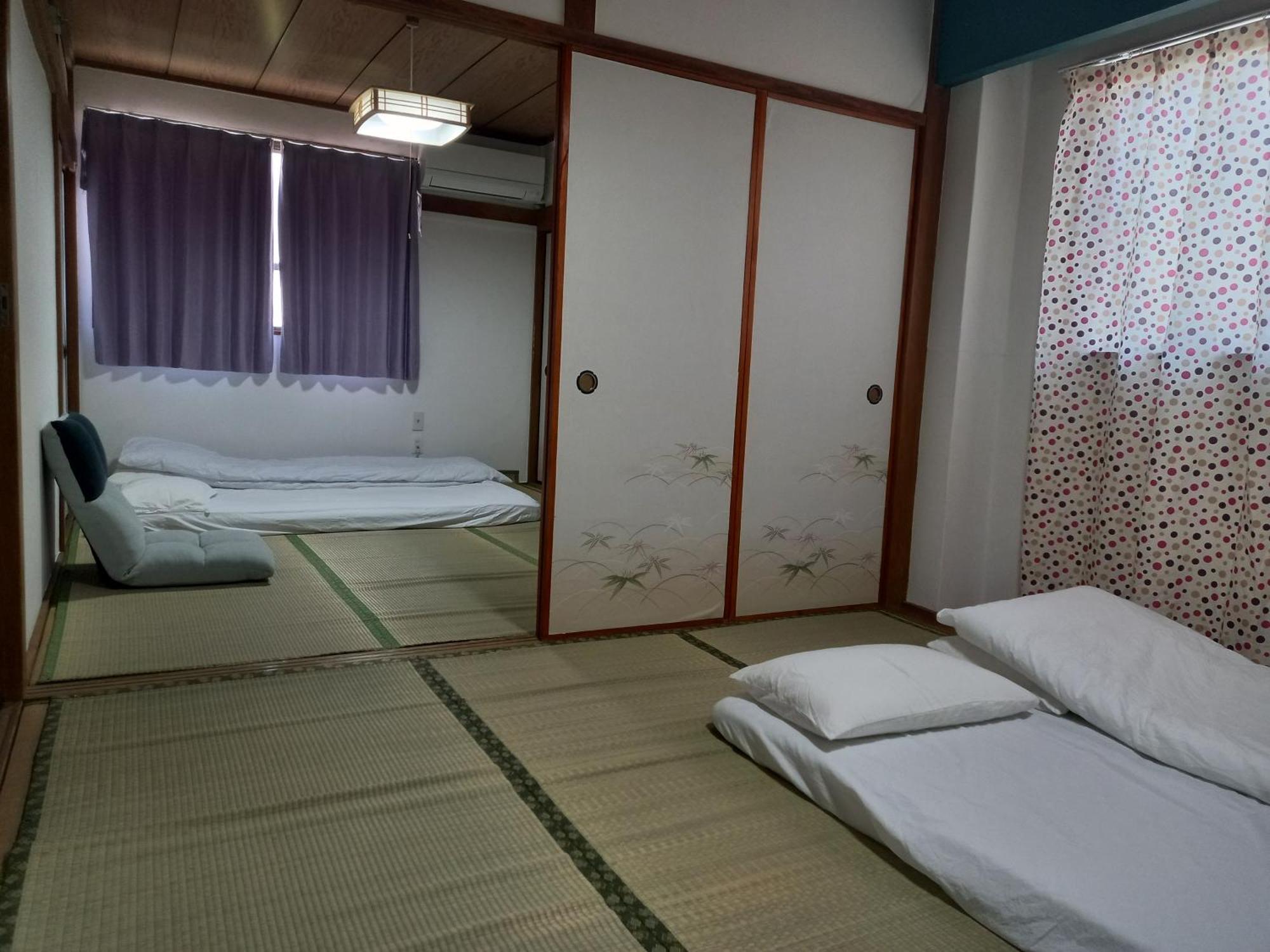 Lucky House Guest House Osaka Exterior photo